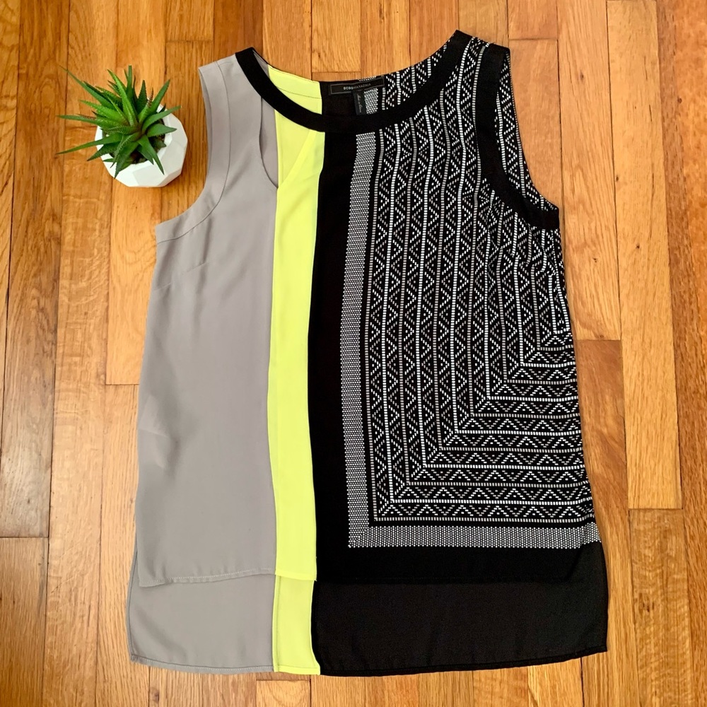 BCBG MaxAzria Geometric Design Top